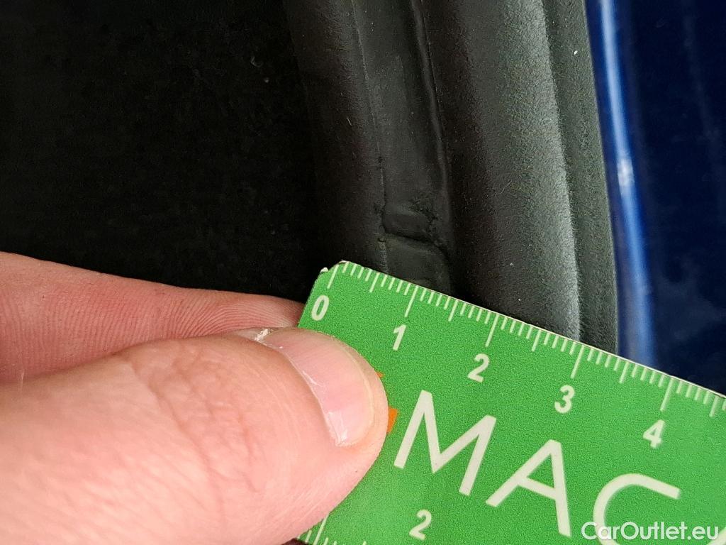  Renault  Megane  IV Berline 5 ptes. Techno 1.5 dCi 115CV BVM6 E6d #16