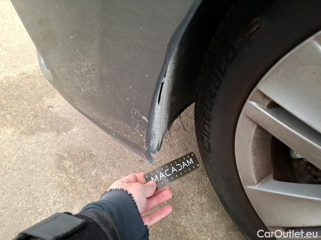  Volkswagen  Golf  VOLKSWAGEN / 2020 / 5P / Berline 1.0 eTSI OPF 110 DSG7 Life Business #11