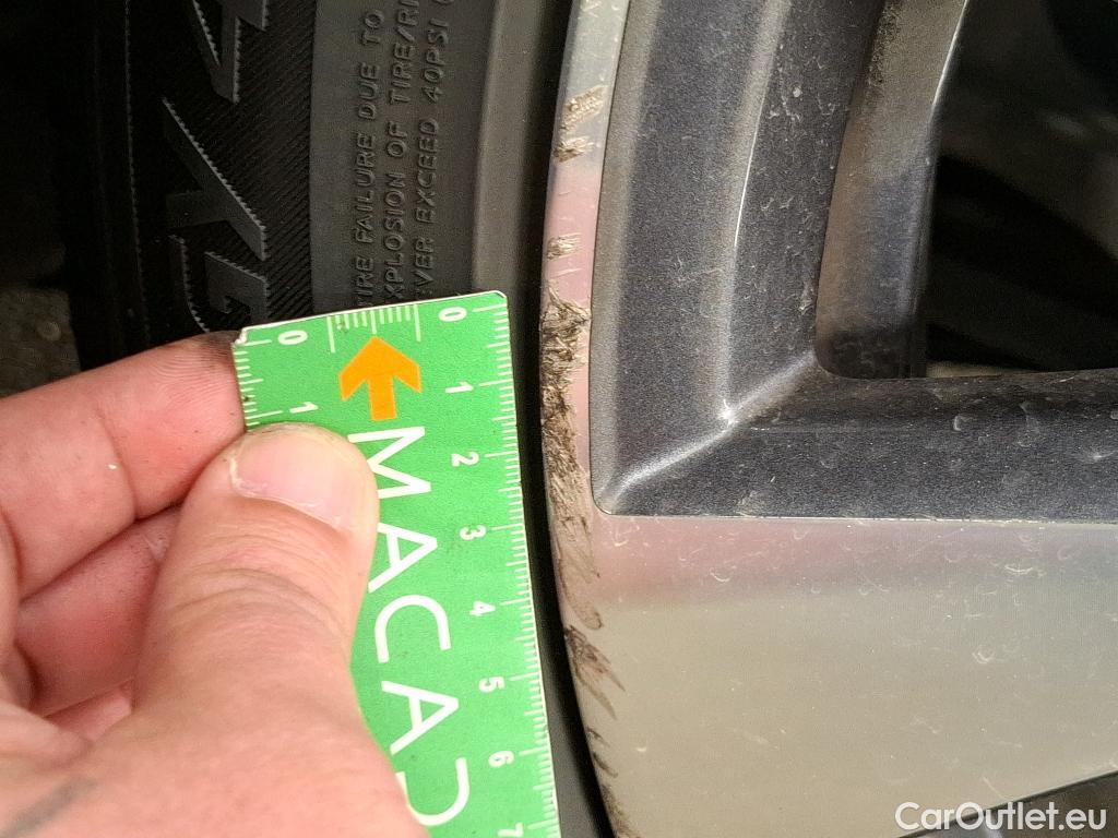  Renault  Megane  IV Berline 5 ptes. Techno 1.5 dCi 115CV BVM6 E6d #32