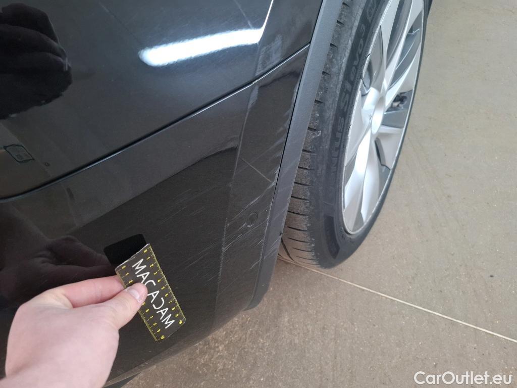  Tesla  Model Y TESLA  / 2020 / 5P / SUV Grand Autonomie Dual Motor AWD #60