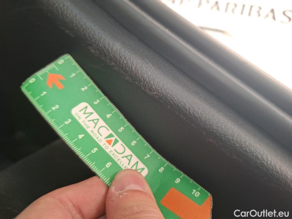  Toyota  C-HR TOYOTA  / 2016 / 5P / SUV 1.8 Hybride 122 Dynamic Business Stage A #14