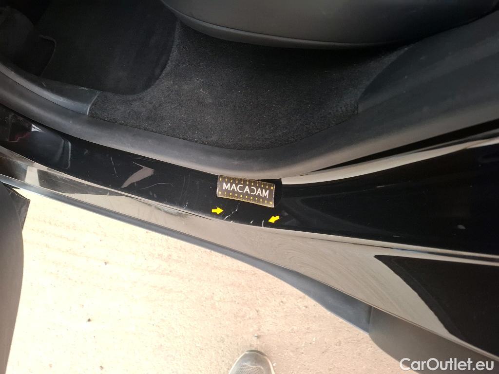  Tesla  Model Y TESLA  / 2020 / 5P / SUV Grand Autonomie Dual Motor AWD #61