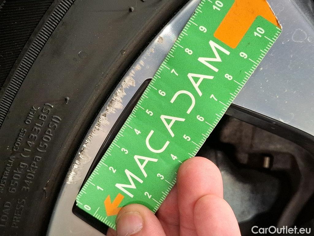  Renault  Megane  IV Berline 5 ptes. Techno 1.5 dCi 115CV BVM6 E6d #21