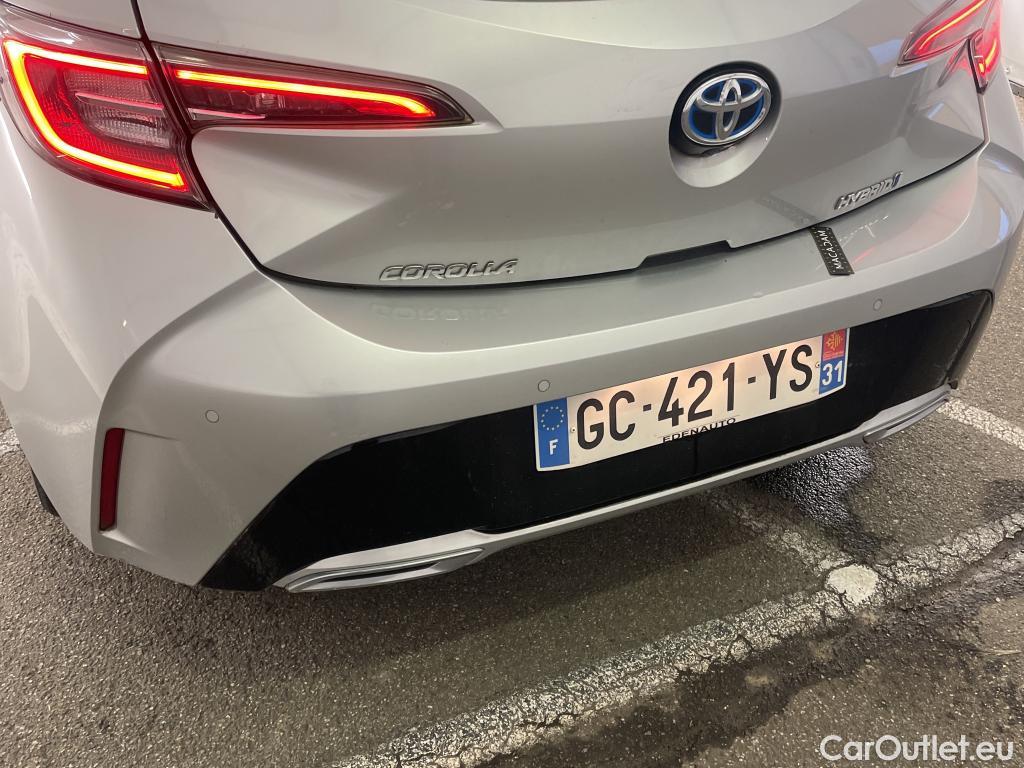 Toyota  Corolla TOYOTA  / 2018 / 5P / Berline Hybride 184h Dynamic Business Stage Acad #1