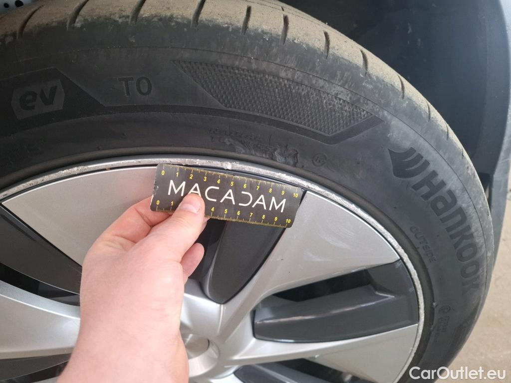  Tesla  Model Y TESLA  / 2020 / 5P / SUV Grand Autonomie Dual Motor AWD #28