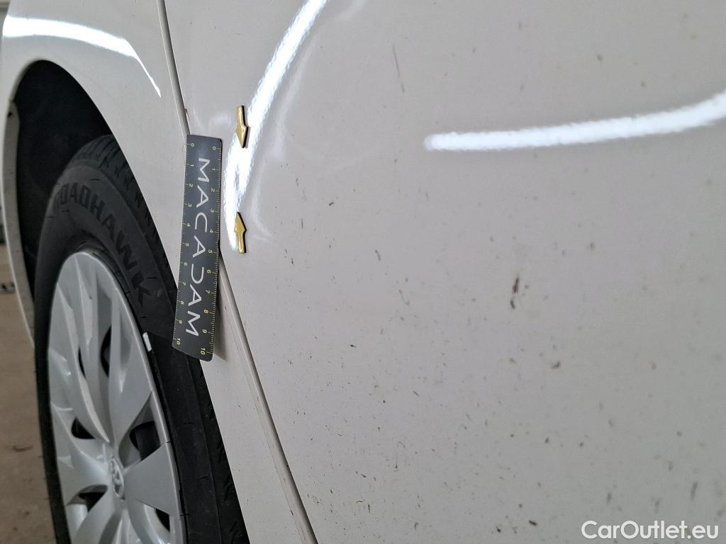  Toyota  Yaris TOYOTA  Hybride / 2019 / 5P / Berline Hybride 116h Dynamic Business Beyond Zer #7