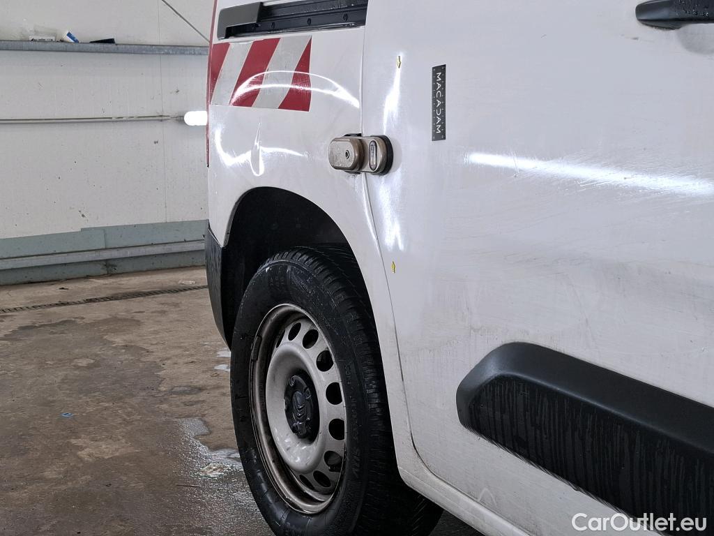  Citroen  Berlingo  Fourgon Worker M 1000 1.2 PureTech 130CV BVA8 E6d #29