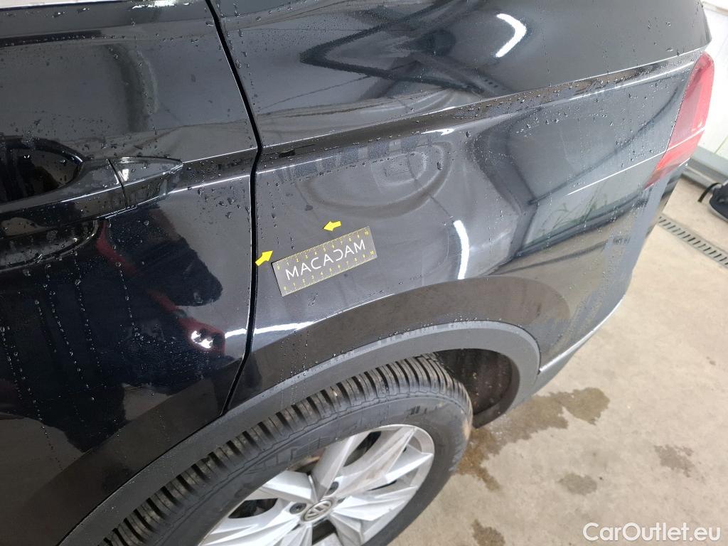  Volkswagen  Tiguan VOLKSWAGEN  Allspace 5p SUV 2.0 TDI 150 DSG7 Carat #48