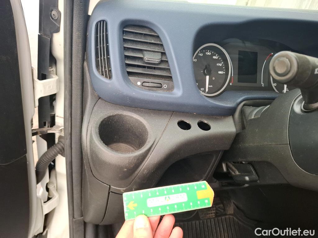  Iveco  Daily IVECO  / 2014 / 4P / Fourgon tôlé 3.0 35S14NA8 V11 H2 3520 B POWER #30