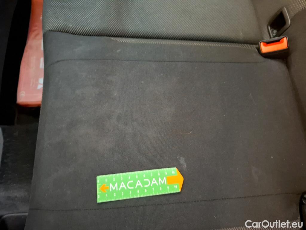  Volkswagen  T-ROC  United 1.5 TSI 150CV BVM6 E6d #19