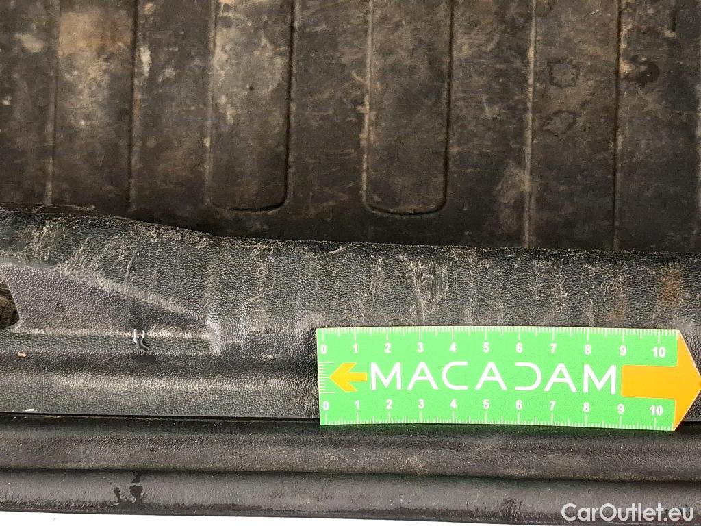  Citroen  C3  Société Feel 1.5 BlueHDI 100CV BVM5 E6dT #36