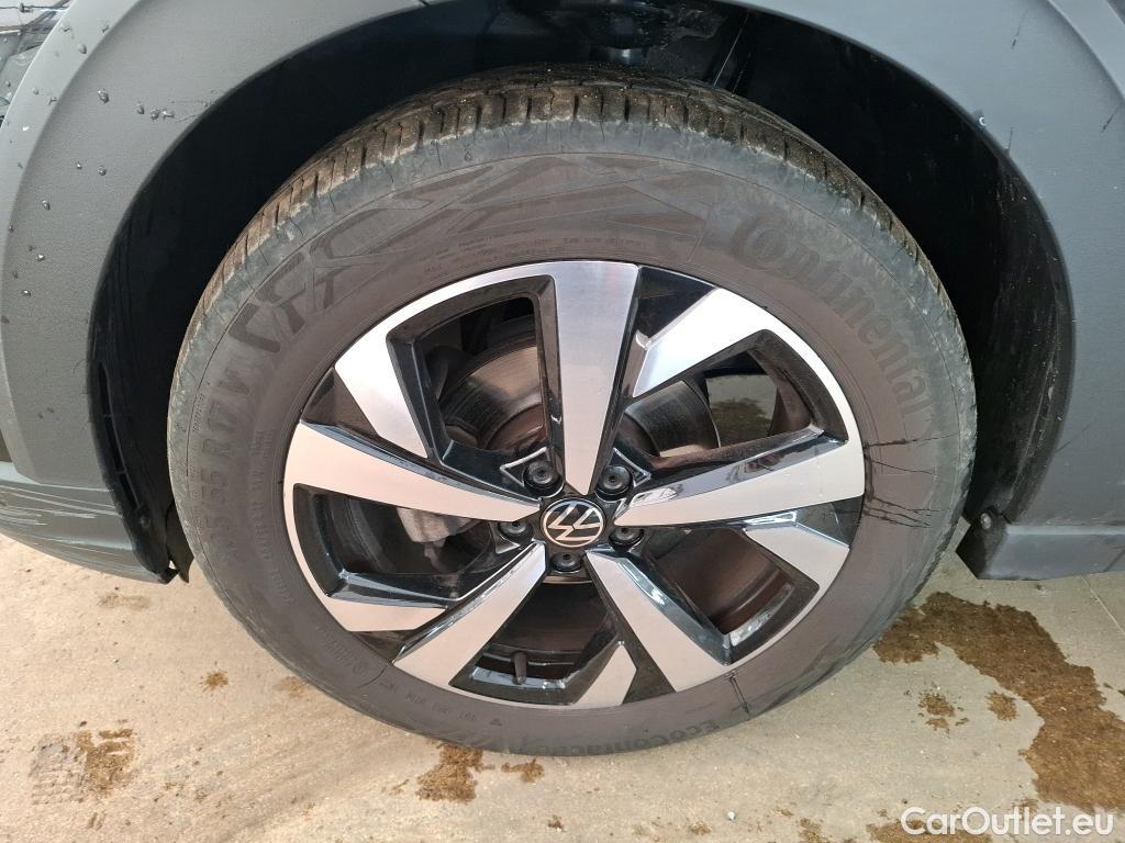  Volkswagen  Taigo  Style 1.0 TSI 110CV BVA7 E6d #31