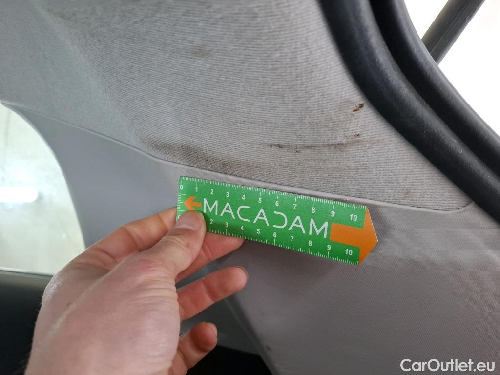  Citroen  C3  Société Feel Nav 1.5 BlueHDI 100CV BVM5 E6dT #40