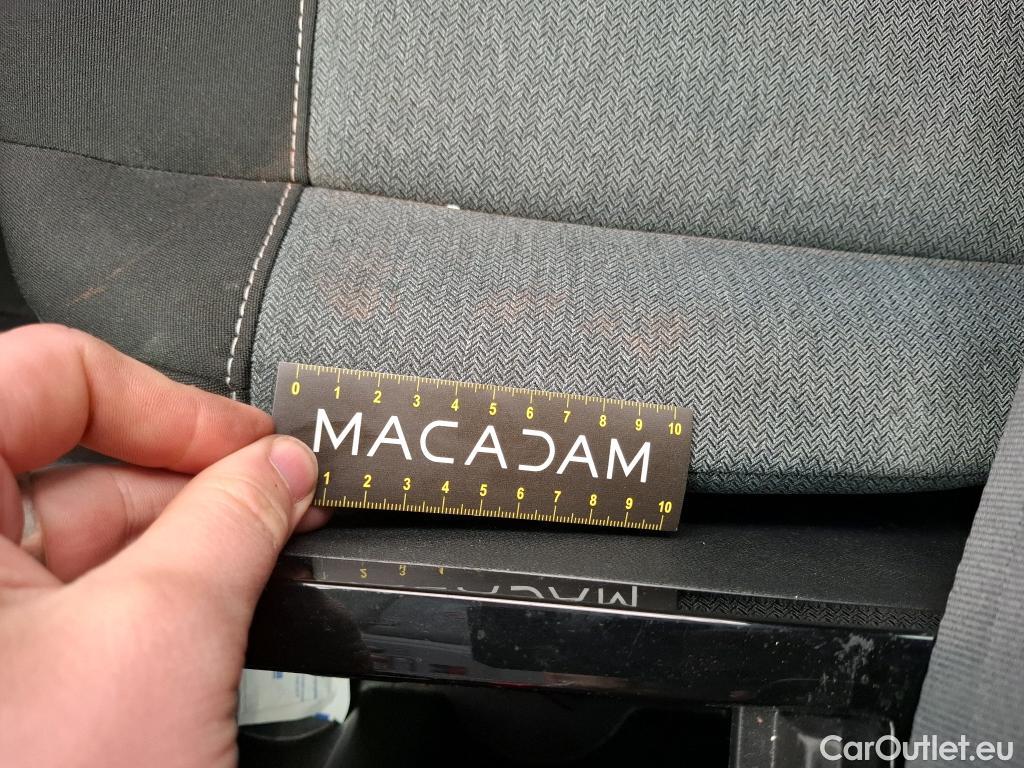  Citroen  C4  Berline Feel Nav Business R 1.5 BlueHDI 130CV BVA8 E6d #21