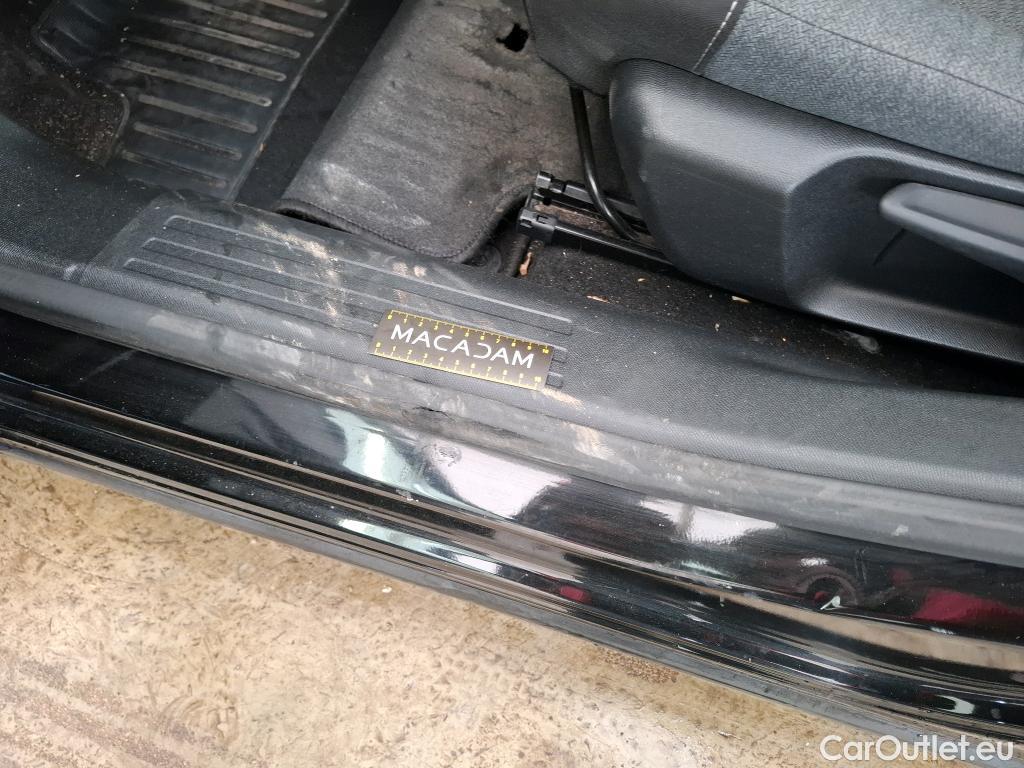  Citroen  C4  Berline Feel Nav Business R 1.5 BlueHDI 130CV BVA8 E6d #8