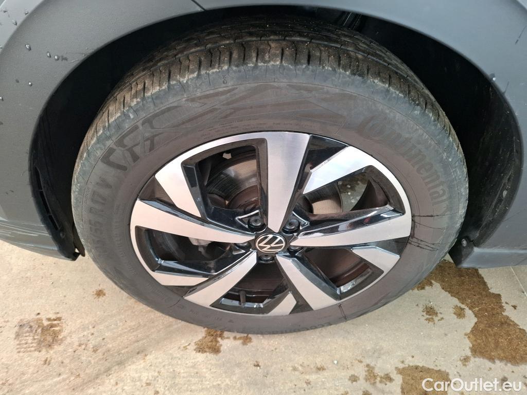  Volkswagen  Taigo  Style 1.0 TSI 110CV BVA7 E6d #30