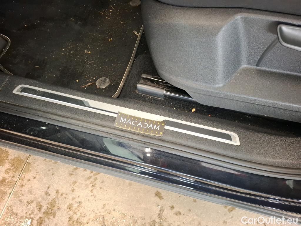  Volkswagen  Tiguan VOLKSWAGEN  Allspace 5p SUV 2.0 TDI 150 DSG7 Carat #16