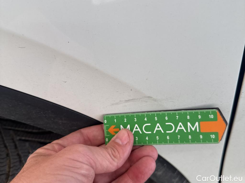  Volkswagen  Tiguan VOLKSWAGEN  / 2020 / 5P / SUV 2.0 TDI 150 DSG7 LIFE PLUS #5