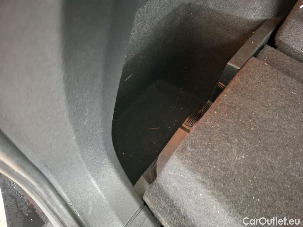  Volkswagen  Tiguan VOLKSWAGEN  Allspace 5p SUV 2.0 TDI 150 DSG7 Carat #24