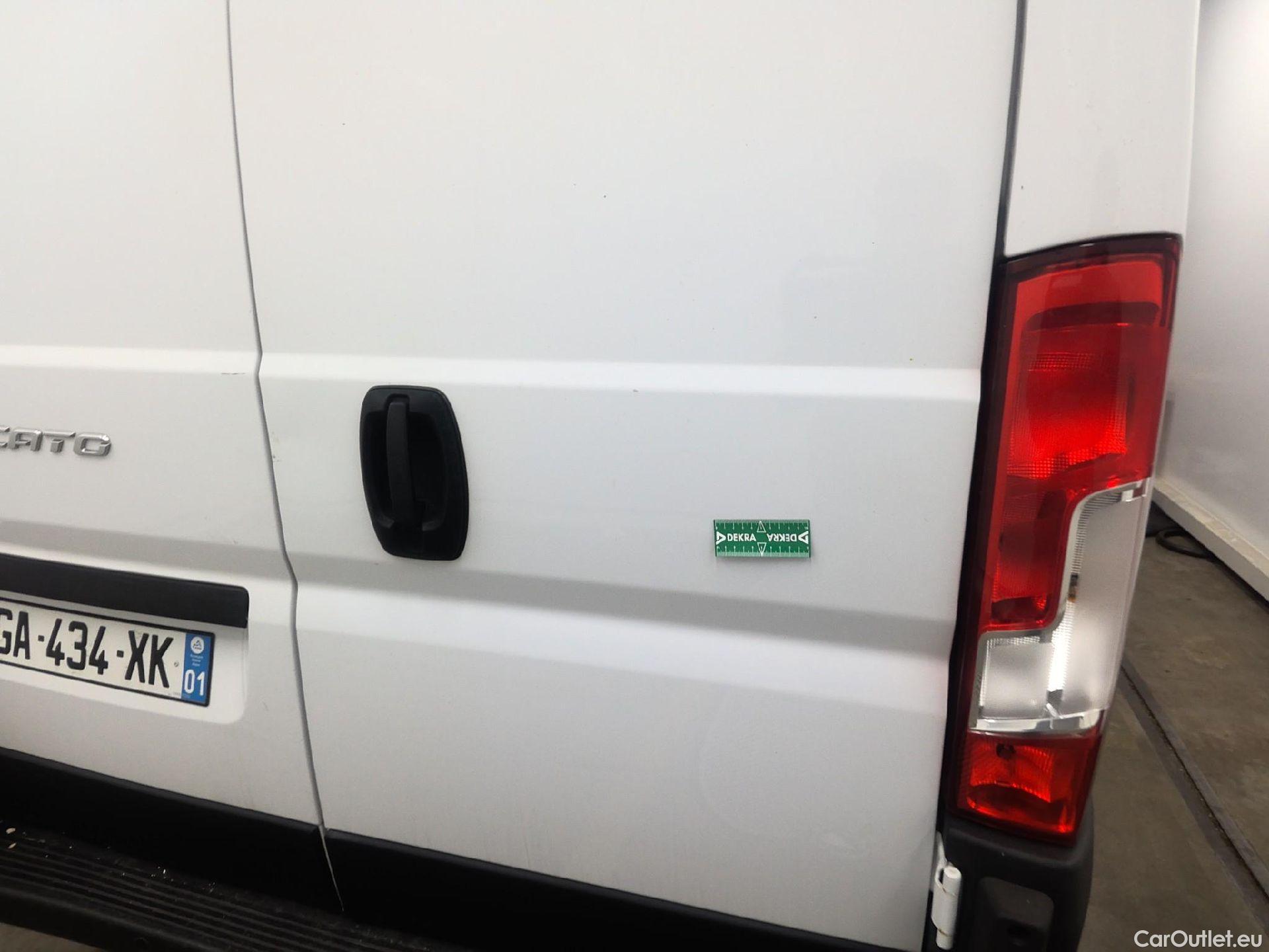  Fiat  Ducato FIAT  / 2014 / 4P / Fourgon tôlé 2.3 Multijet 120 3.0 M H2 Business #29