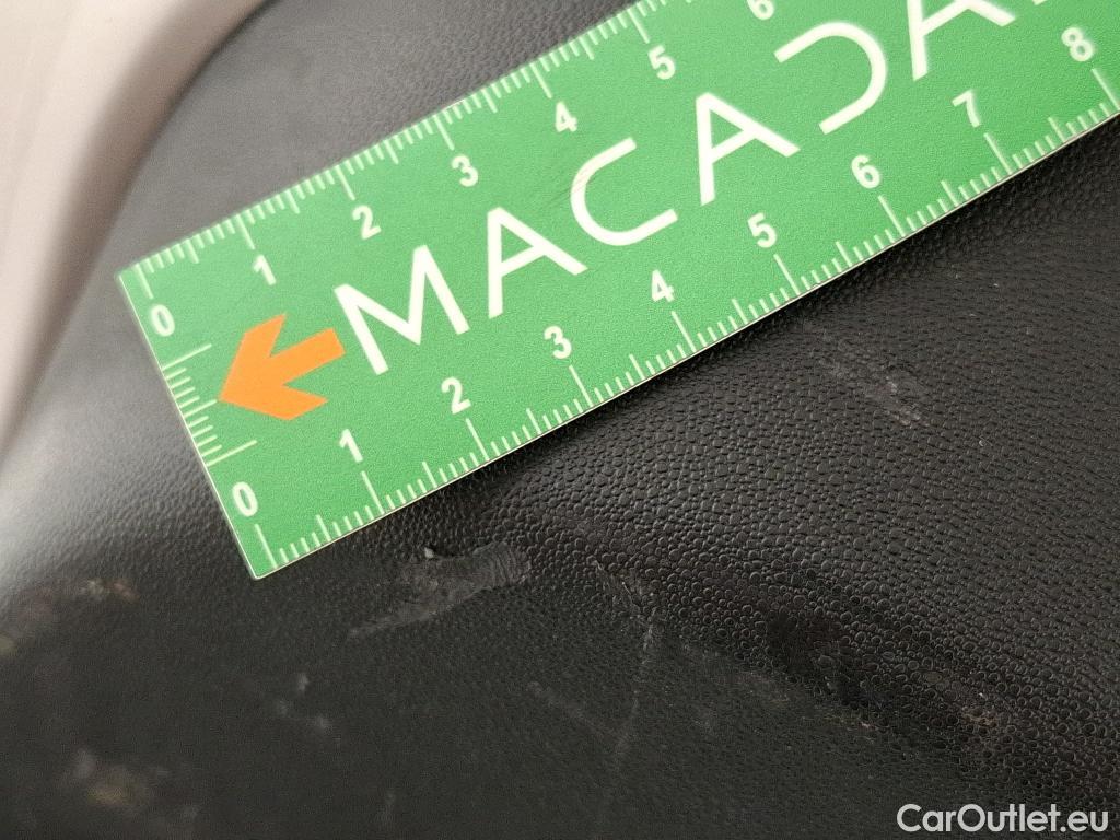  Citroen  C3  Société Feel 1.5 BlueHDI 100CV BVM5 E6dT #24