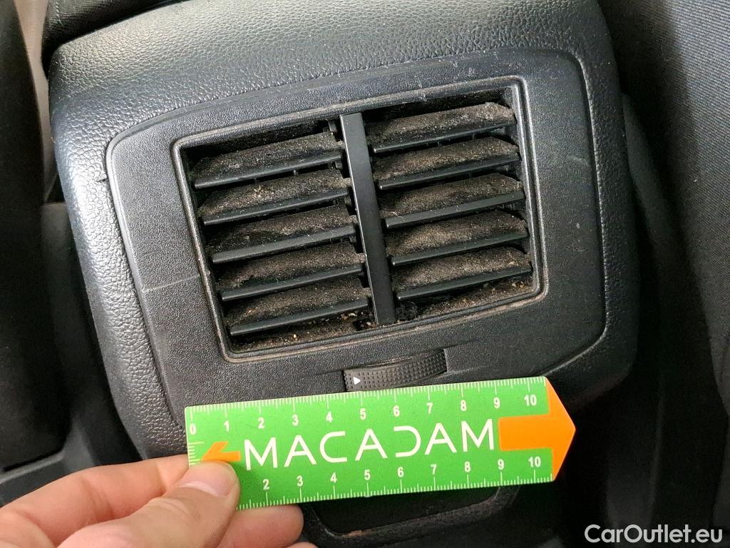  Volkswagen  T-ROC  United 1.5 TSI 150CV BVM6 E6d #5