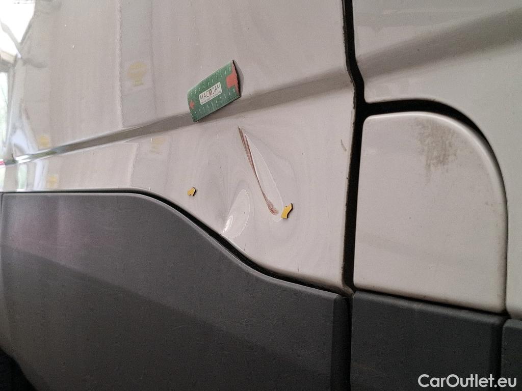  Iveco  Daily IVECO  / 2014 / 4P / Fourgon tôlé 3.0 35S14NA8 V11 H2 3520 B POWER #5