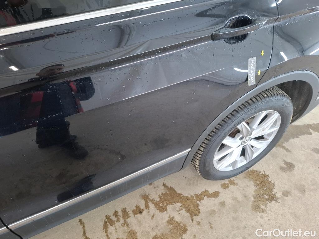  Volkswagen  Tiguan VOLKSWAGEN  Allspace 5p SUV 2.0 TDI 150 DSG7 Carat #1