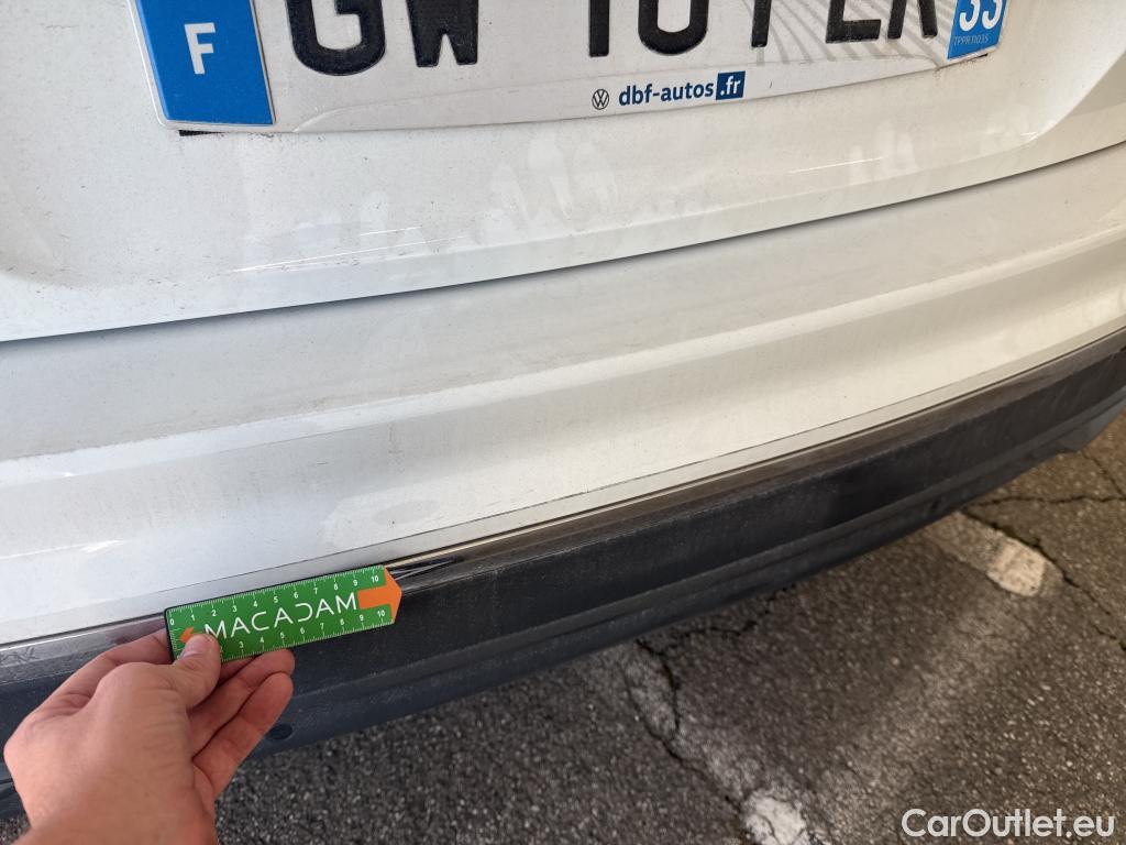  Volkswagen  Tiguan VOLKSWAGEN  / 2020 / 5P / SUV 2.0 TDI 150 DSG7 LIFE PLUS #11