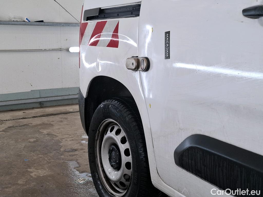  Citroen  Berlingo  Fourgon Worker M 1000 1.2 PureTech 130CV BVA8 E6d #28