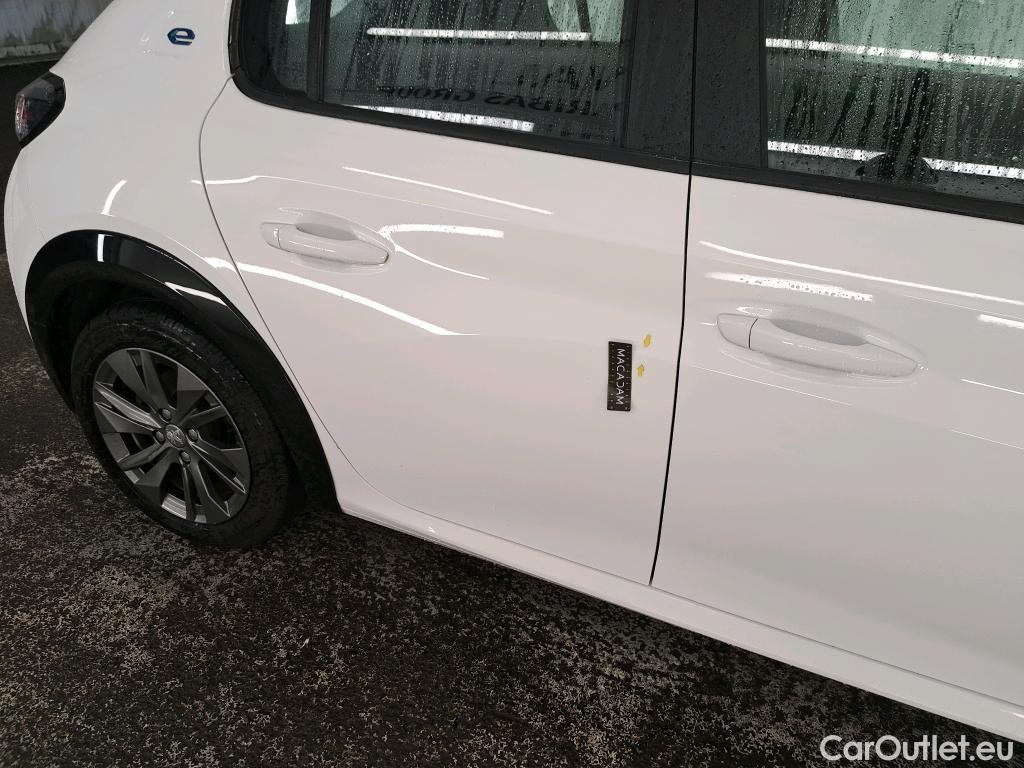  Peugeot  208  (e-) Active Business R 50kWh BVA / TRANSFO VP VF #9