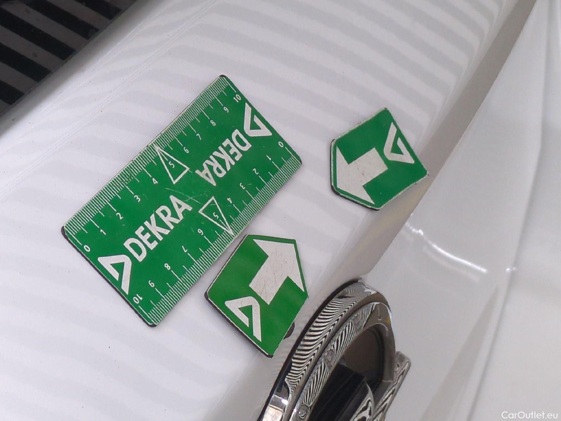  Opel  Corsa  F Elegance Business 1.5 100CV BVM6 E6d  / TRANSFO VP VF #54