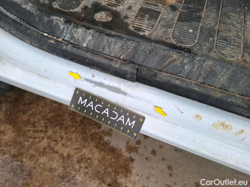  Renault  Master  III Fourgon L2H2 3 3 Grand Confort dCi 135CV BVM6 E6dT #48