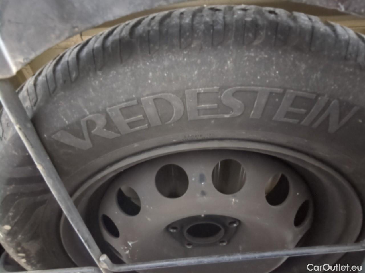  Toyota  Proace TOYOTA  City / 2019 / 4P / Fourgonnette 1.5 Medium 75 D-4D Business #14