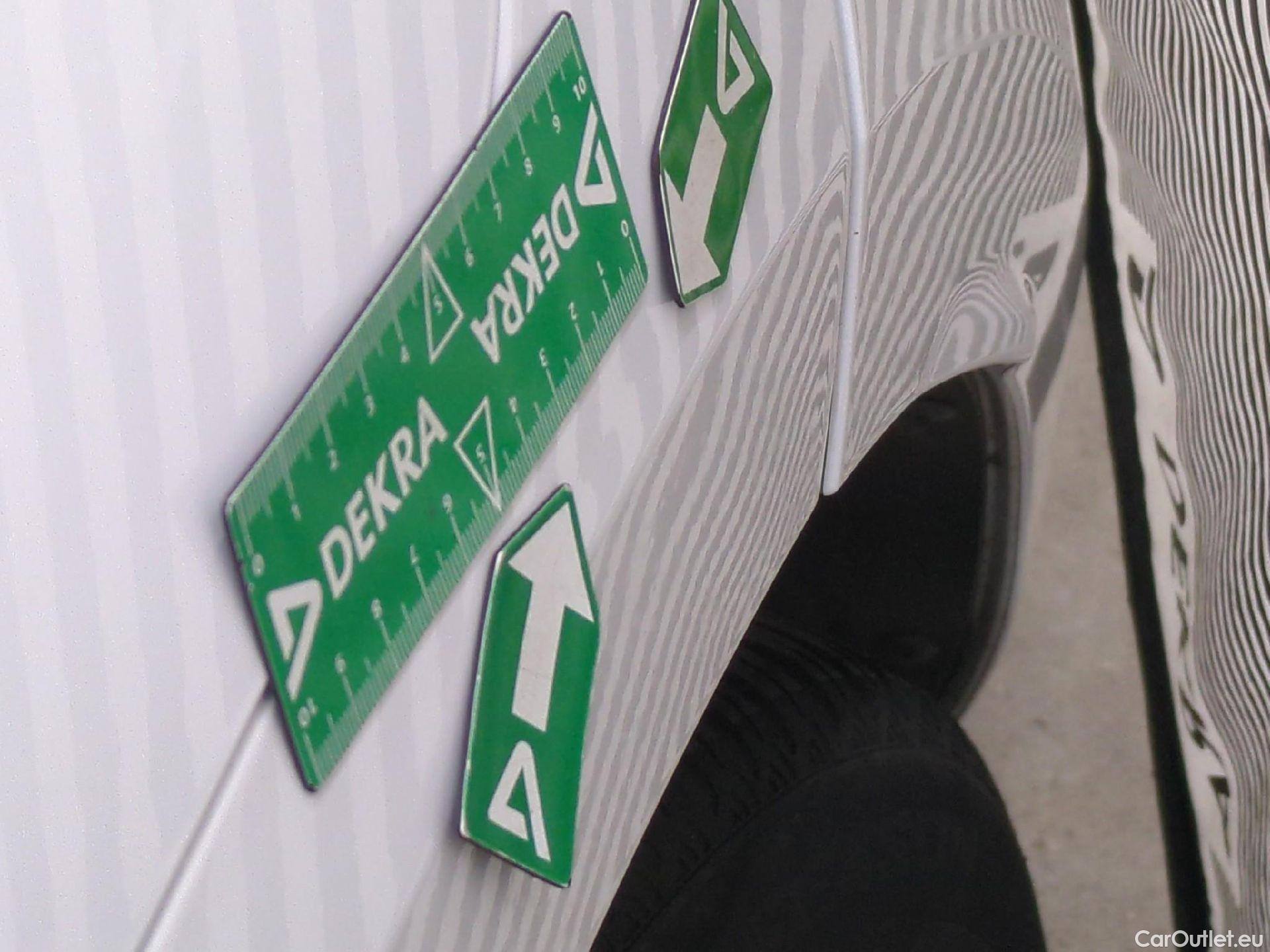  Opel  Corsa  F Elegance Business 1.5 100CV BVM6 E6d  / TRANSFO VP VF #48