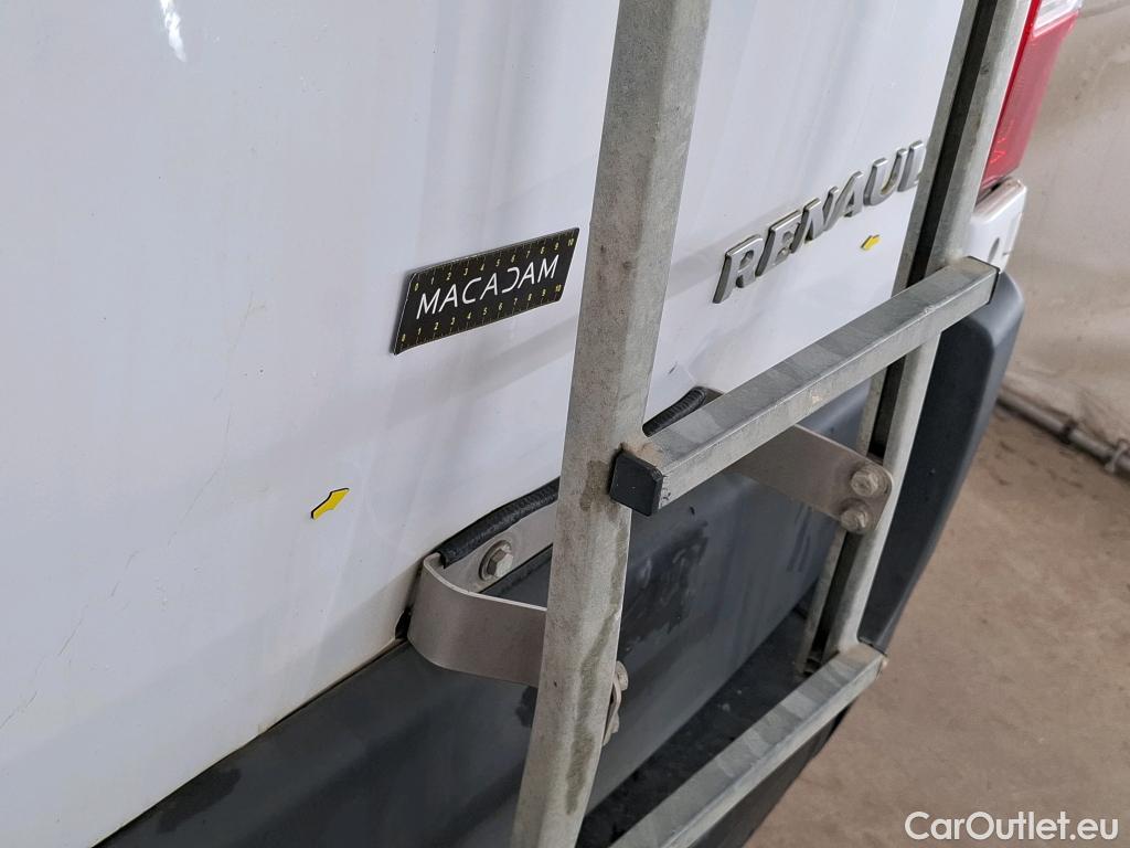  Renault  Master  III Fourgon L2H2 3 3 Grand Confort dCi 135CV BVM6 E6dT #17