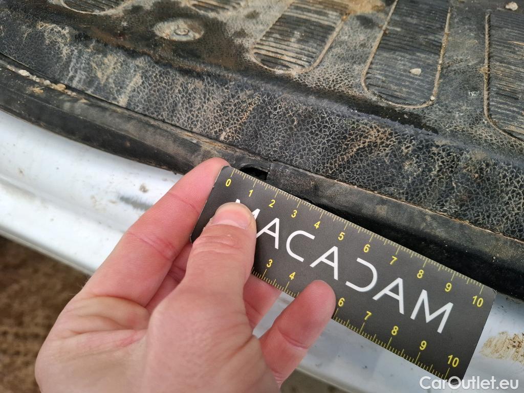  Renault  Master  III Fourgon L2H2 3 3 Grand Confort dCi 135CV BVM6 E6dT #46