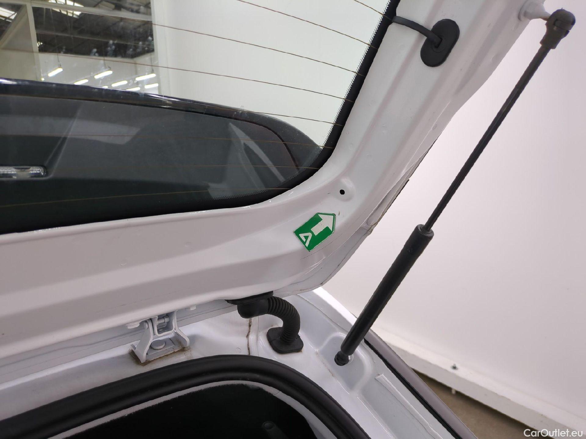  Opel  Corsa  F Elegance Business 1.5 100CV BVM6 E6d  / TRANSFO VP VF #7