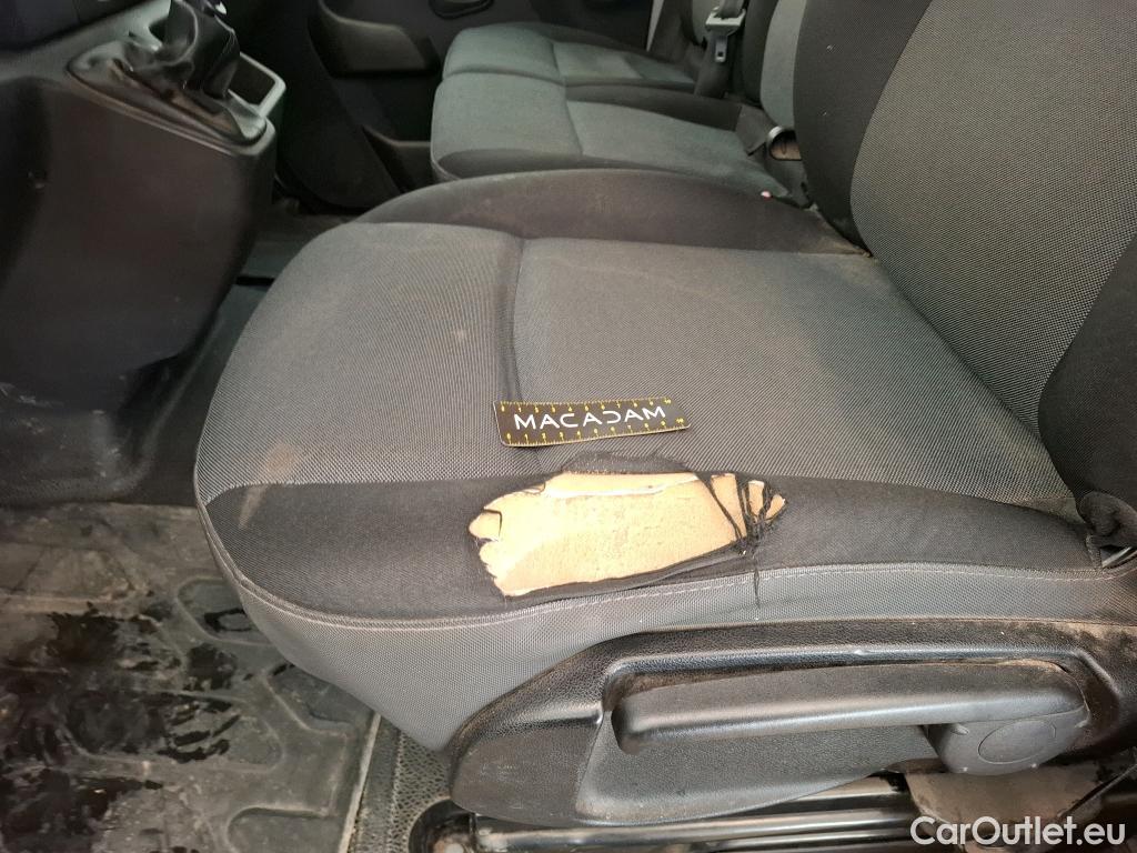  Renault  Master  III Fourgon L2H2 3 3 Grand Confort dCi 135CV BVM6 E6dT #4