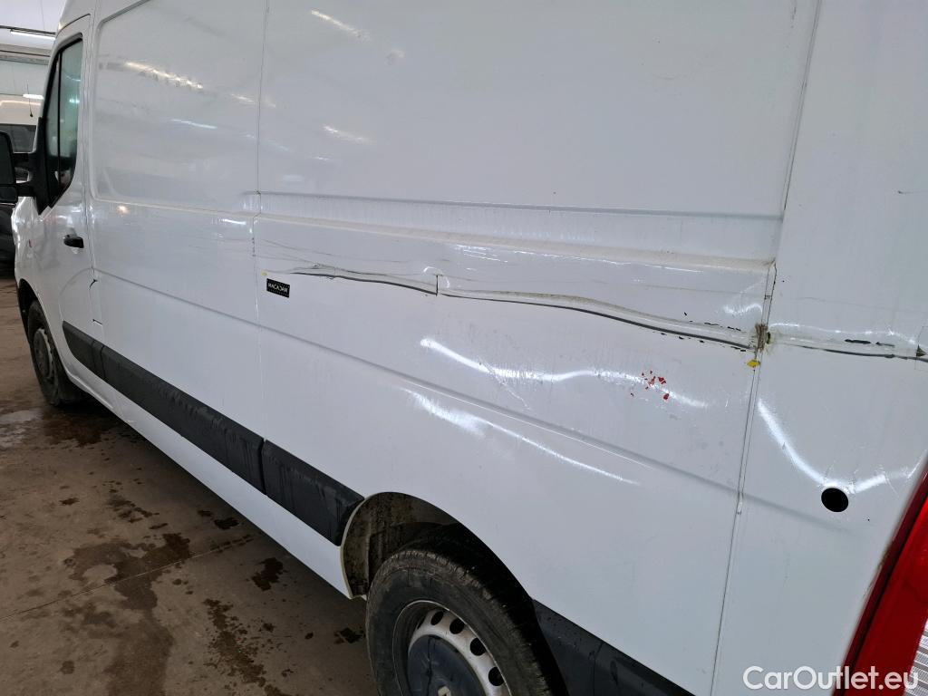  Renault  Master  III Fourgon L2H2 3 3 Grand Confort dCi 135CV BVM6 E6dT #1