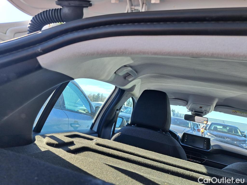  Peugeot  208  (e-) Active Business R 50kWh BVA / TRANSFO VP VF #18