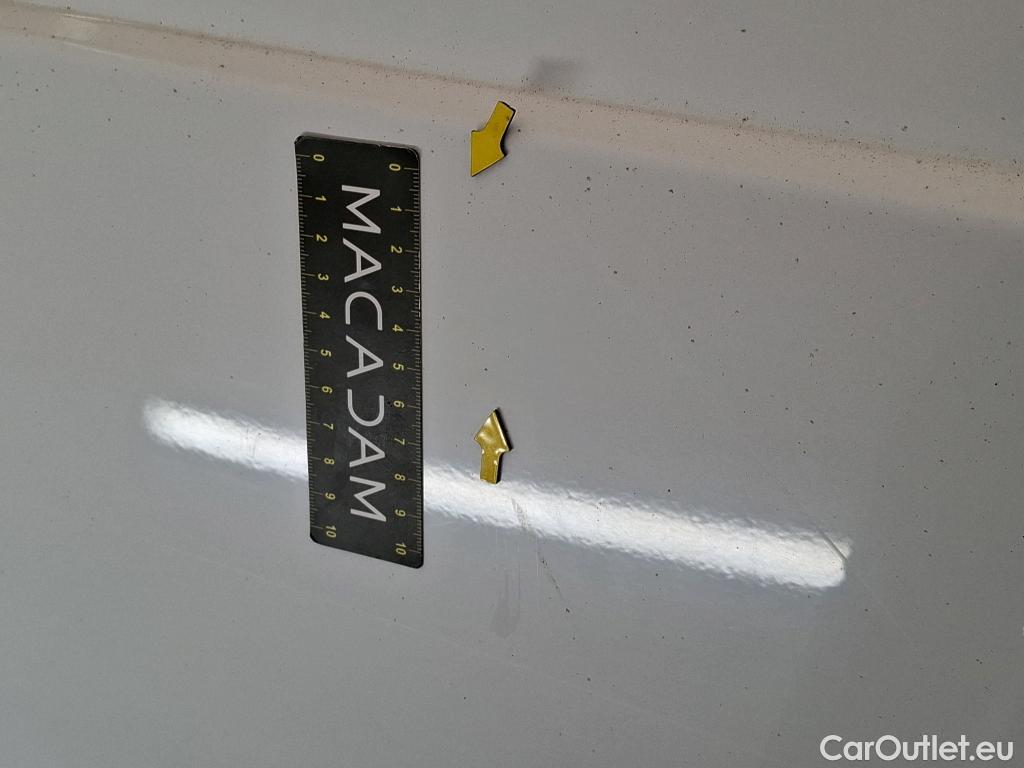  Renault  Master  III Fourgon L2H2 3 3 Grand Confort dCi 135CV BVM6 E6dT #28