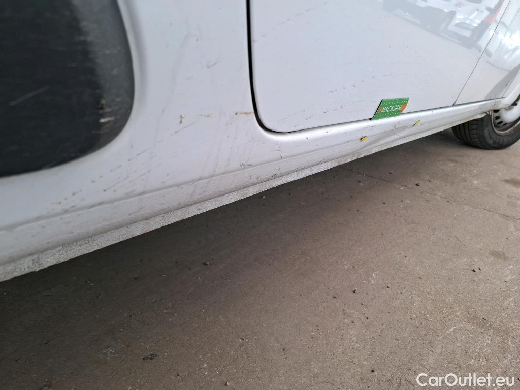  Mercedes  Citan MERCEDES-BENZ  VU 4p Fourgonnette 1.5 109 CDI 90 EXTRA LONG #9