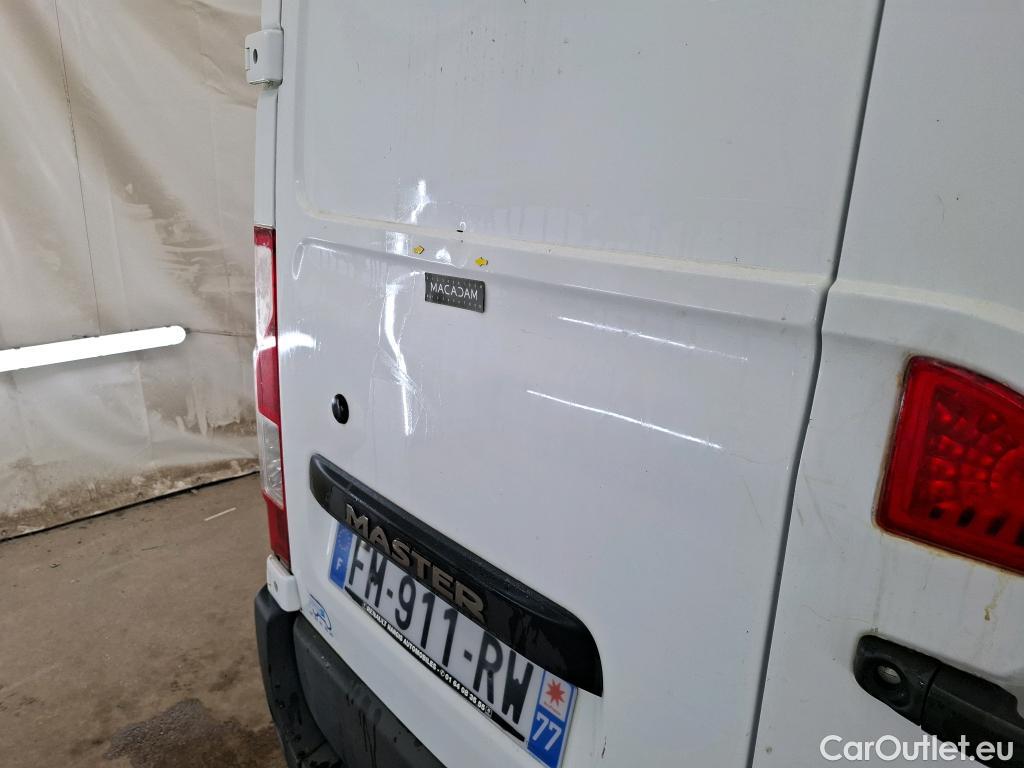  Renault  Master  III Fourgon L2H2 3 3 Grand Confort dCi 135CV BVM6 E6dT #18