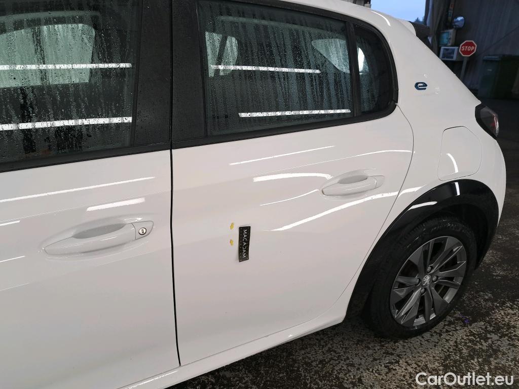  Peugeot  208  (e-) Active Business R 50kWh BVA / TRANSFO VP VF #5