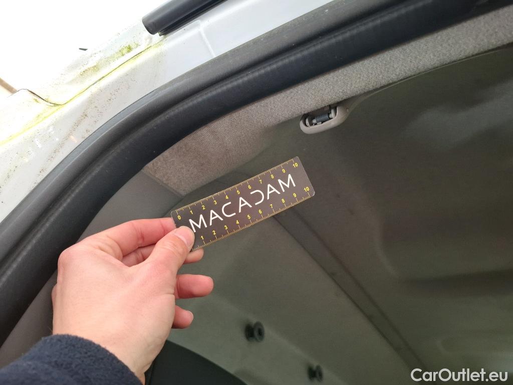  Renault  Master  III Fourgon L2H2 3 3 Grand Confort dCi 135CV BVM6 E6dT #69