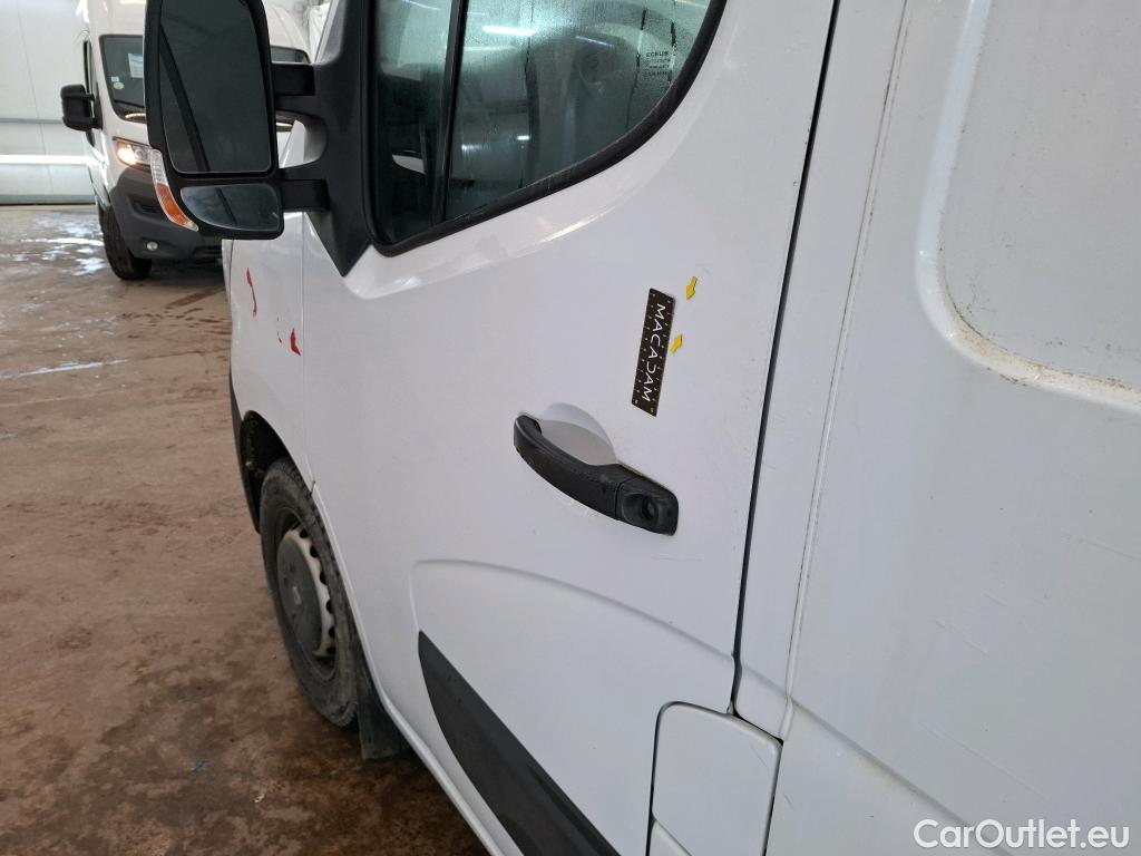  Renault  Master  III Fourgon L2H2 3 3 Grand Confort dCi 135CV BVM6 E6dT #74