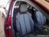  Peugeot  3008 PEUGEOT  / 2016 / 5P / SUV PURETECH TURBO 130 EAT8 SeS ALLURE #13