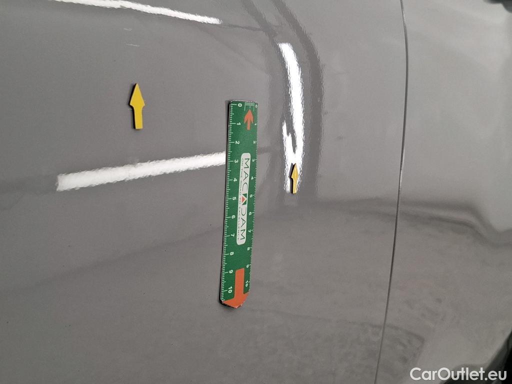  Hyundai  Konna HYUNDAI Kona / 2020 / 5P / SUV 1.0 T-GDI 120 MHEV 48V INTUITIVE #8