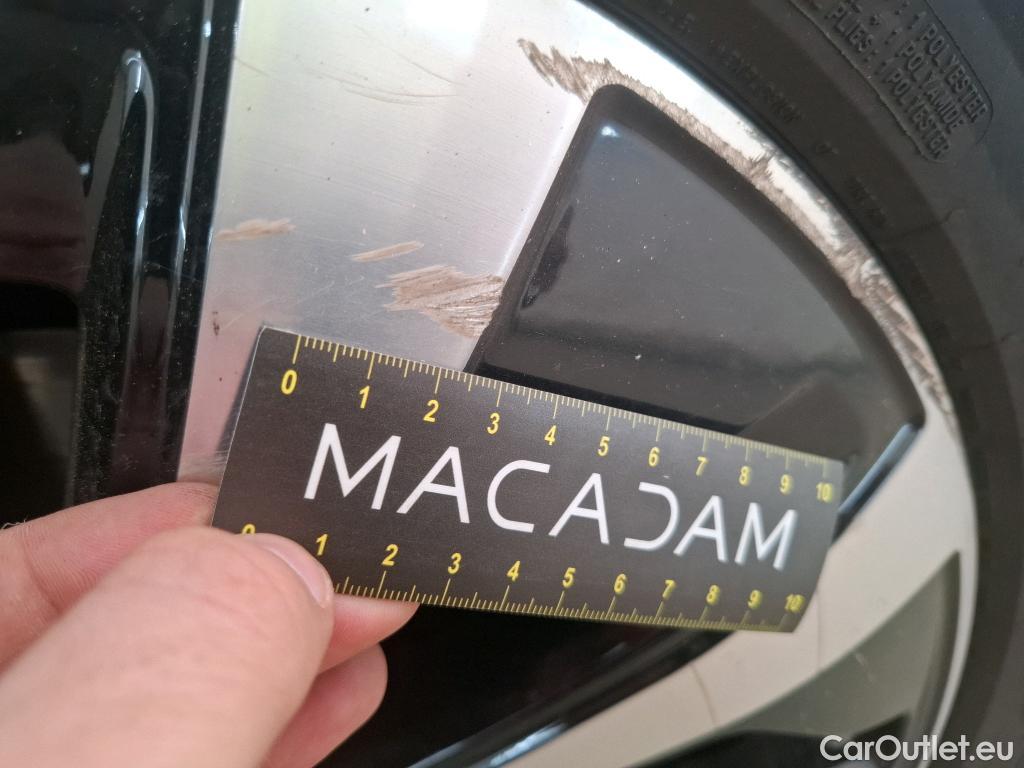  Mercedes  GLA MERCEDES-BENZ  / 2020 / 5P / SUV 1.3  250 e BUSINESS LINE DCT #21